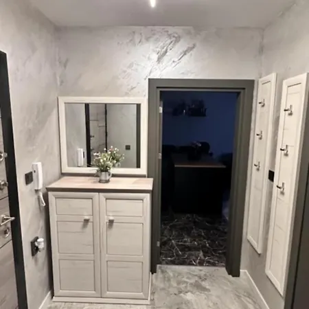Apartamento луксозен за